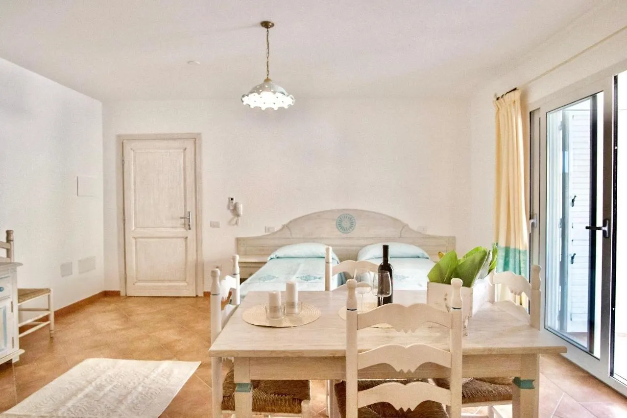 Apart Otel Isa-Appartaments In Orosei With Air Conditioning İtalya